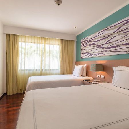 Radisson Resort And Suites Phuket Pantai Kamala Luaran gambar
